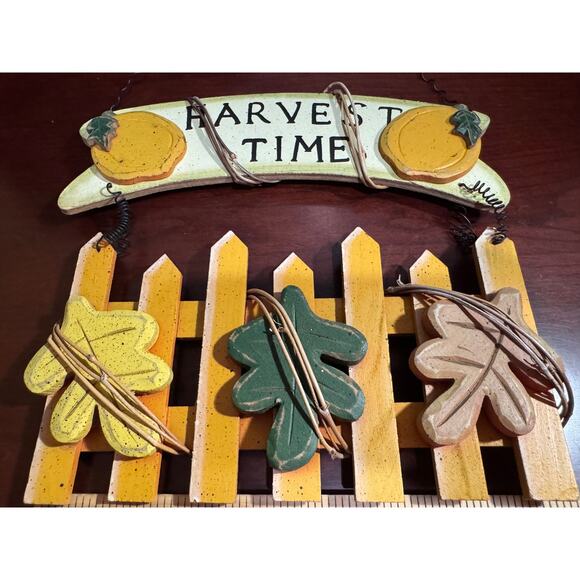 HARVEST TIME Rustic Wood Sign Decorated W/ Pumpkins Picket Fence Leaves - Picture 1 of 7